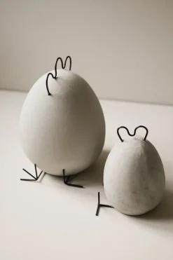 Adorno de pascua Heavy Hen hormigón, grande