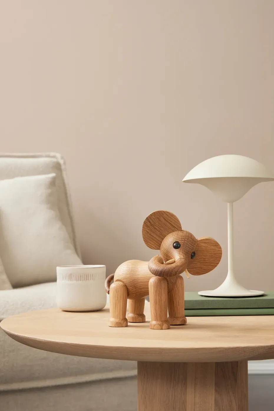 Adorno Ollie elefante, Roble-arce