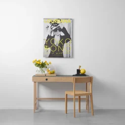 Adorno Space, Roble aceitado, vidrio