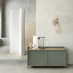 Aparador Enfold Low, Black-Oak-Metal