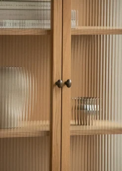 Armario con puertas de vidrio Curiosity glasdörr 168 cm, Oak