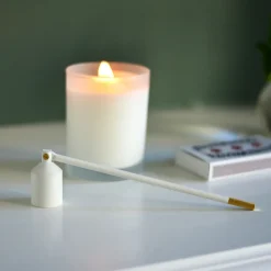 Atenuador de luz Three Stars, Blanco