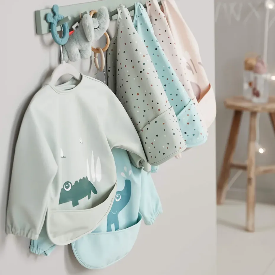 Babero con mangas Happy Dots, Powder