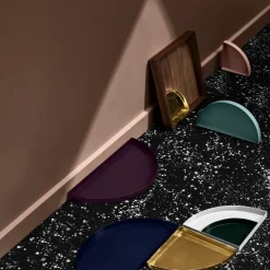 Bandeja cuadrada Unity nogal, pequeño