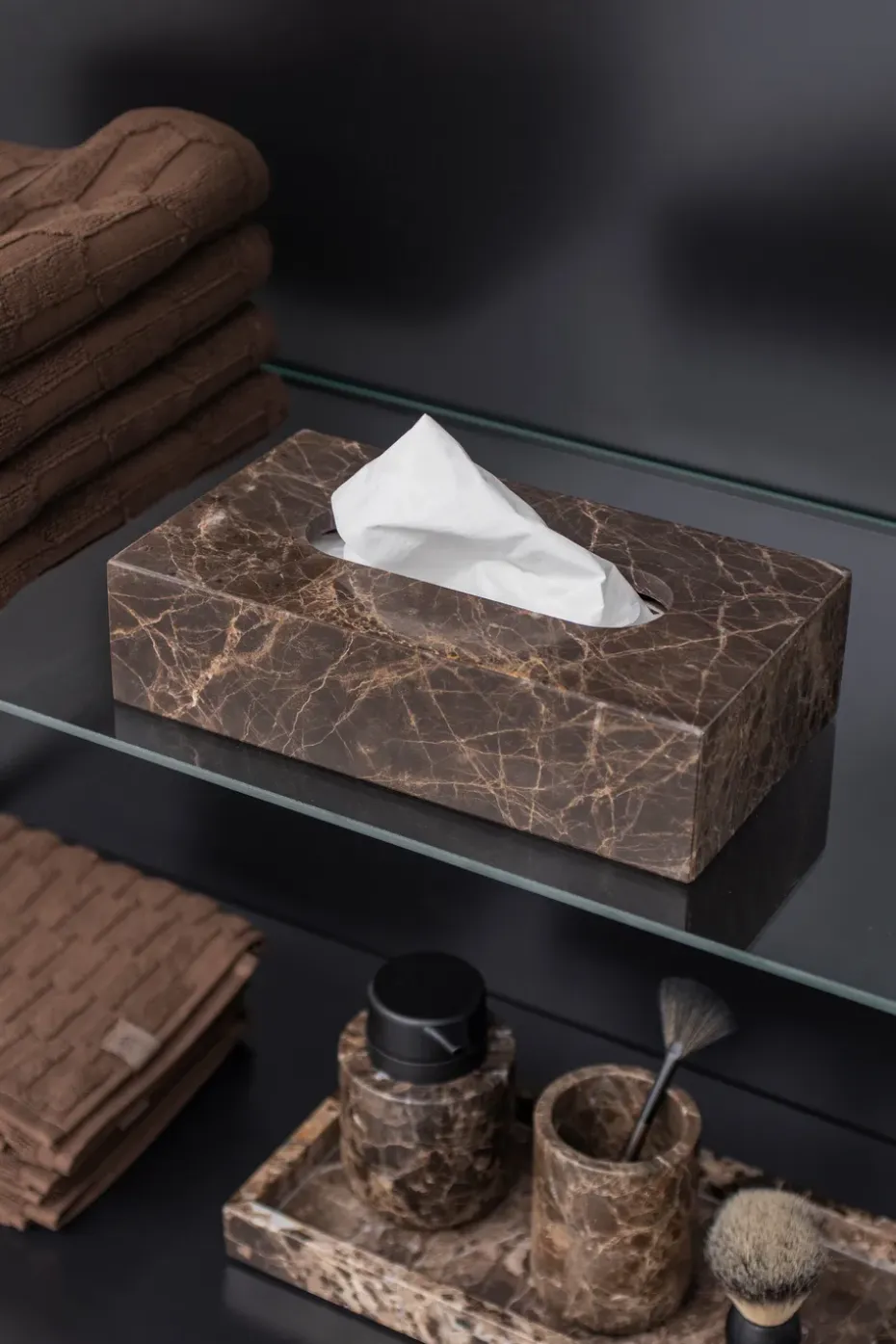 Caja de pañuelos Marble 14x25,5 cm, Marrón