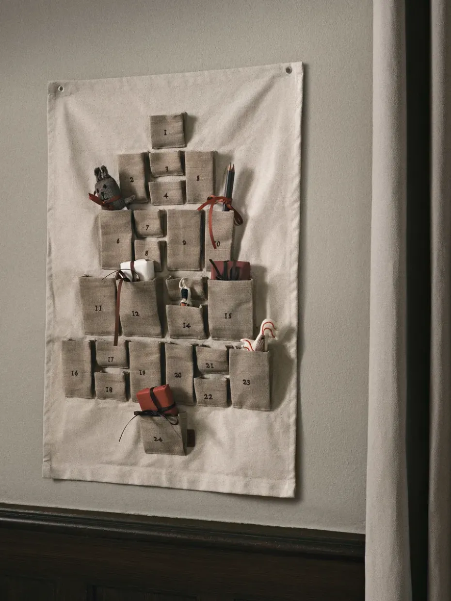 Calendario de Navidad Pine, Mini, 50x69 cm