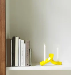 Candelabro Crooked 2, Amarillo