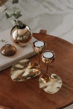 Candelabro Ninfea No.2, Latón