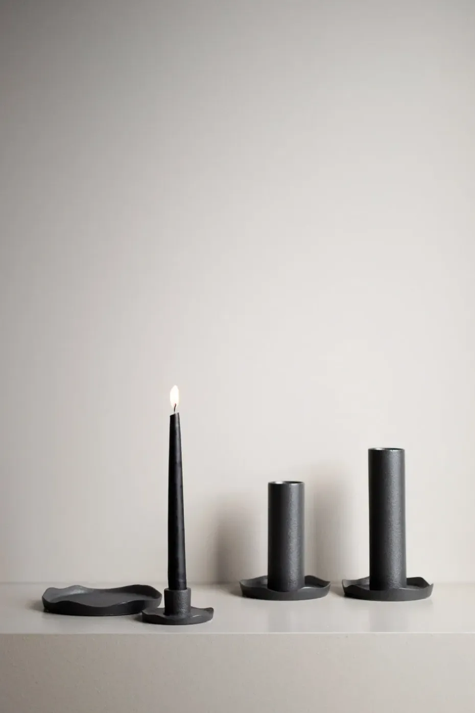 Candelabro Wave, Cast iron