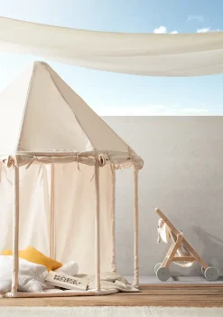 Carpa Kid's Base, Crudo claro