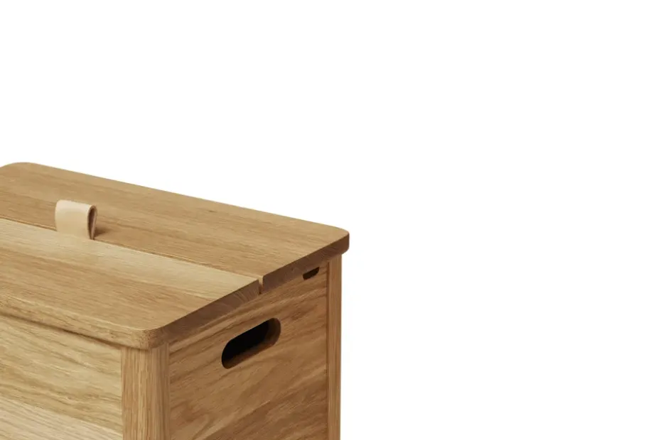 Cesto para ropa A Line, Roble