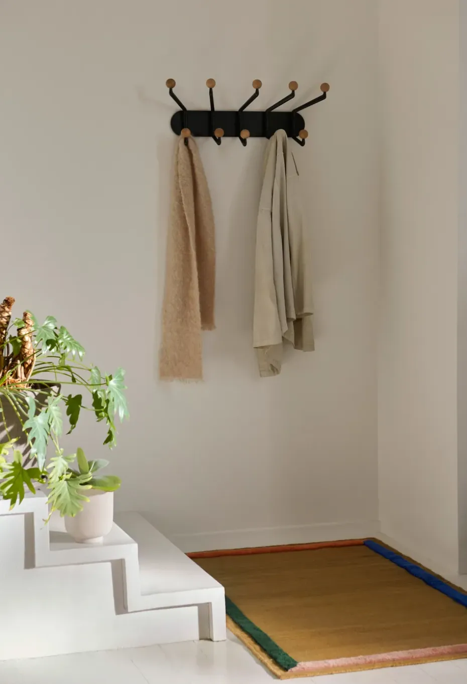 Colgador Capture SC76 10-brazos, Graphite-Oak