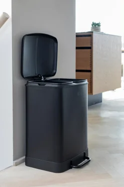 Cubo con pedal Wonda 24 litros, Negro