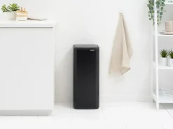 Cubo de basura Bo Touch Bin 30 L, Negro mate