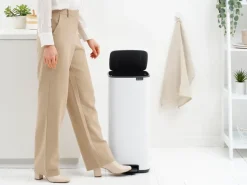 Cubo de basura con pedal Bo 30 L, Blanco