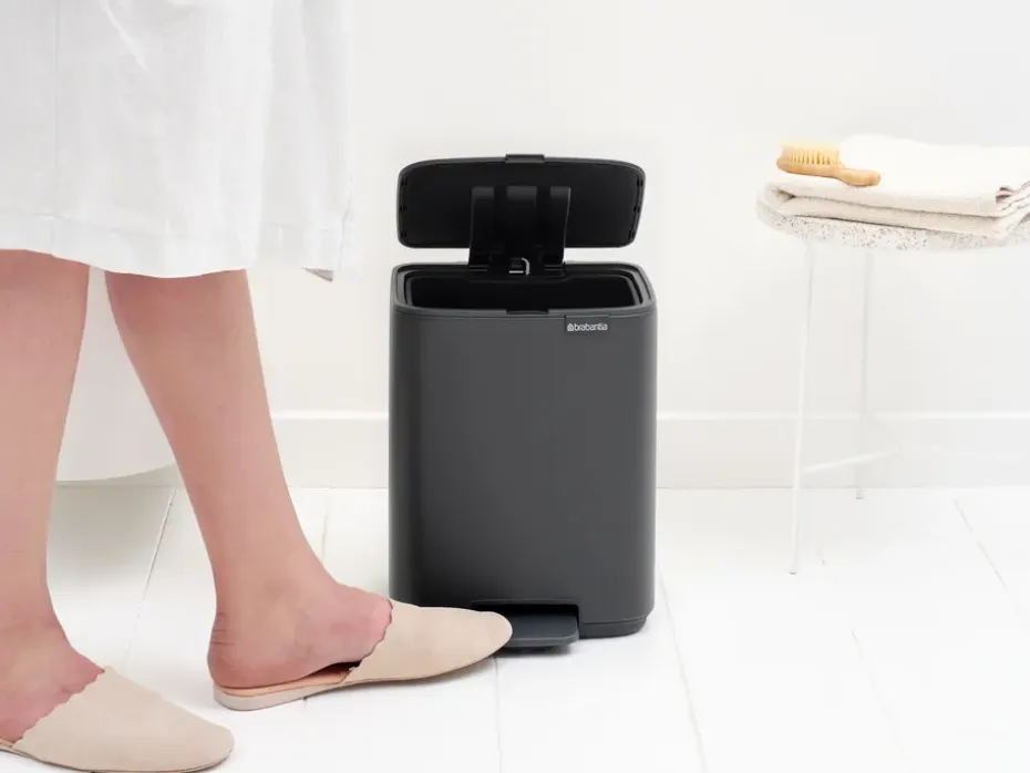 Cubo de basura con pedal Bo 7 L, Mineral Infinite Grey