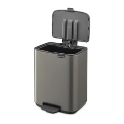 Cubo de basura con pedal Bo 7 L, Platino