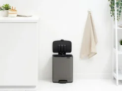 Cubo de basura con pedal Bo 12 L, Platino