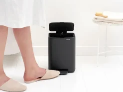 Cubo de basura con pedal Bo 4 L, Mineral Infinite Grey