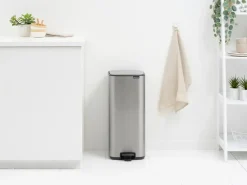 Cubo de basura con pedal Bo 30 L, Acero mate antihuellas