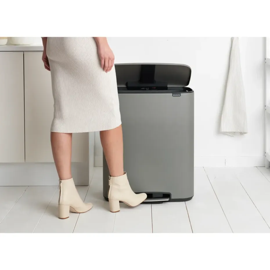 Cubo de pedal Bo 60 L, Mineral concrete grey