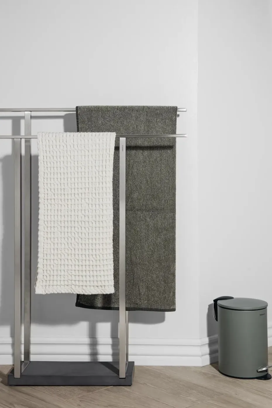 Cubo de pedal Tubo 3 L, Taupe