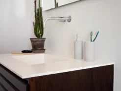 Dispensador de jabón Solo, Soft Grey