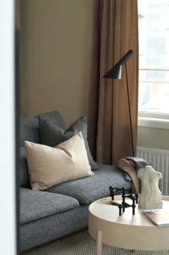 Escultura Eve II, Limestone