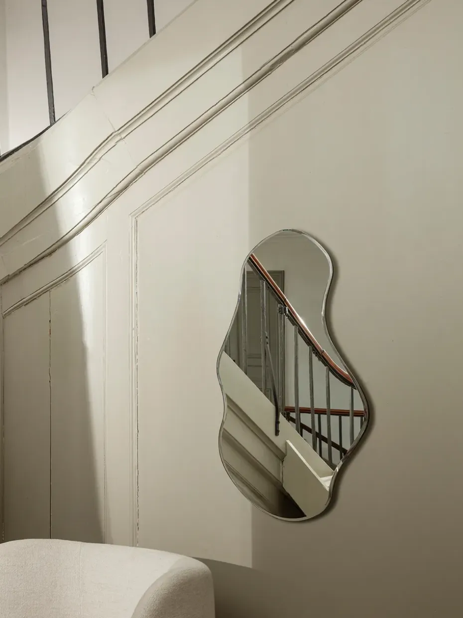 Espejo Pond large, Dark chrome