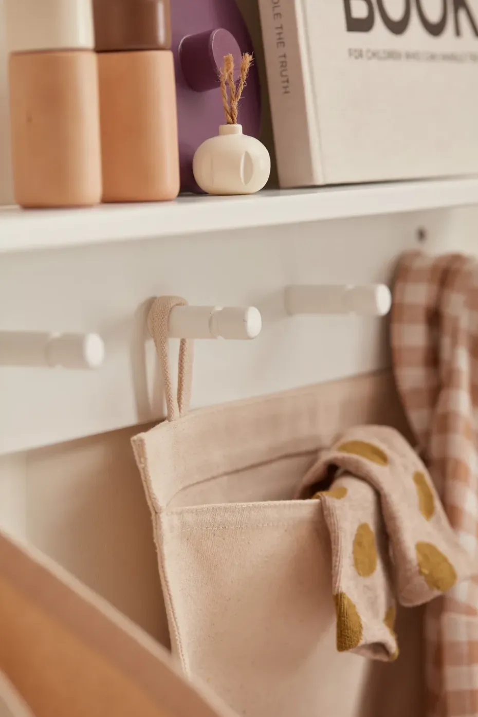 Estante con ganchos Star, Blanco