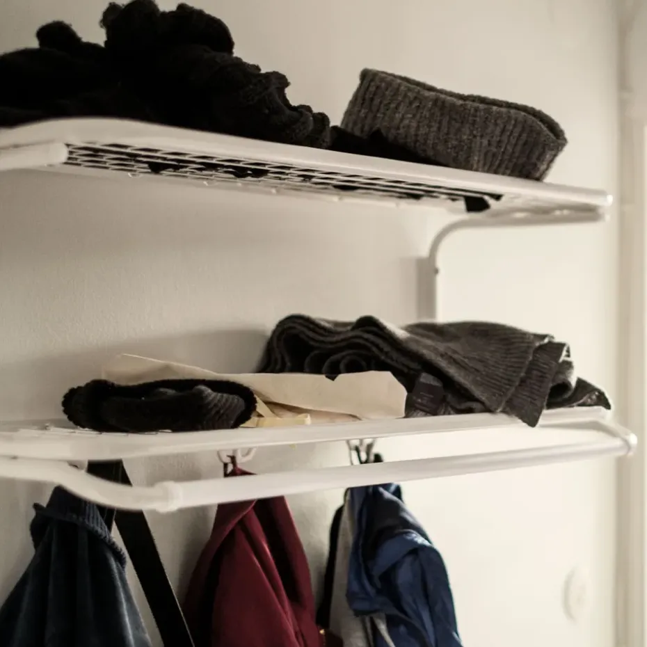 Estante sombrerero Classic 650, Blanco/cromo, 2 niveles, 110 cm