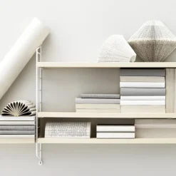 Estantería String Pocket, fresno-blanco, fresno-blanco