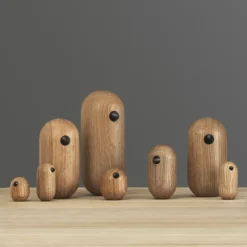 Figura Little Bird, roble, 10 cm