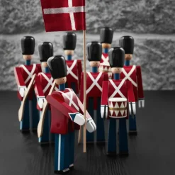 Figura soldado con bandera textil Kay Bojesen, 29,5 cm