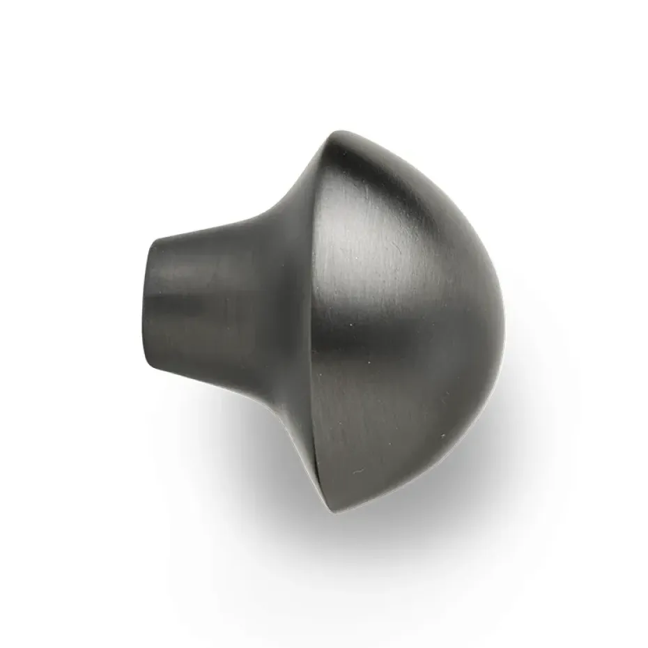 Gancho Mushroom, Black brass