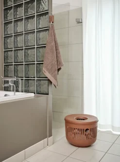 Gancho Ume, Terracotta