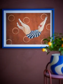 Ilustración Svela con marco 52x47 cm, Marrón