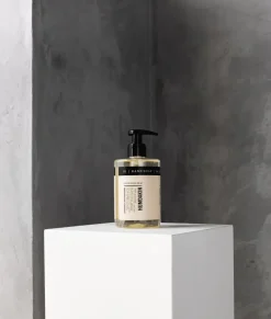 Jabón de manos Humdakin 300 ml, Chamomile & sea buckthorn