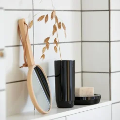 Jabonera Zone Suii, Black