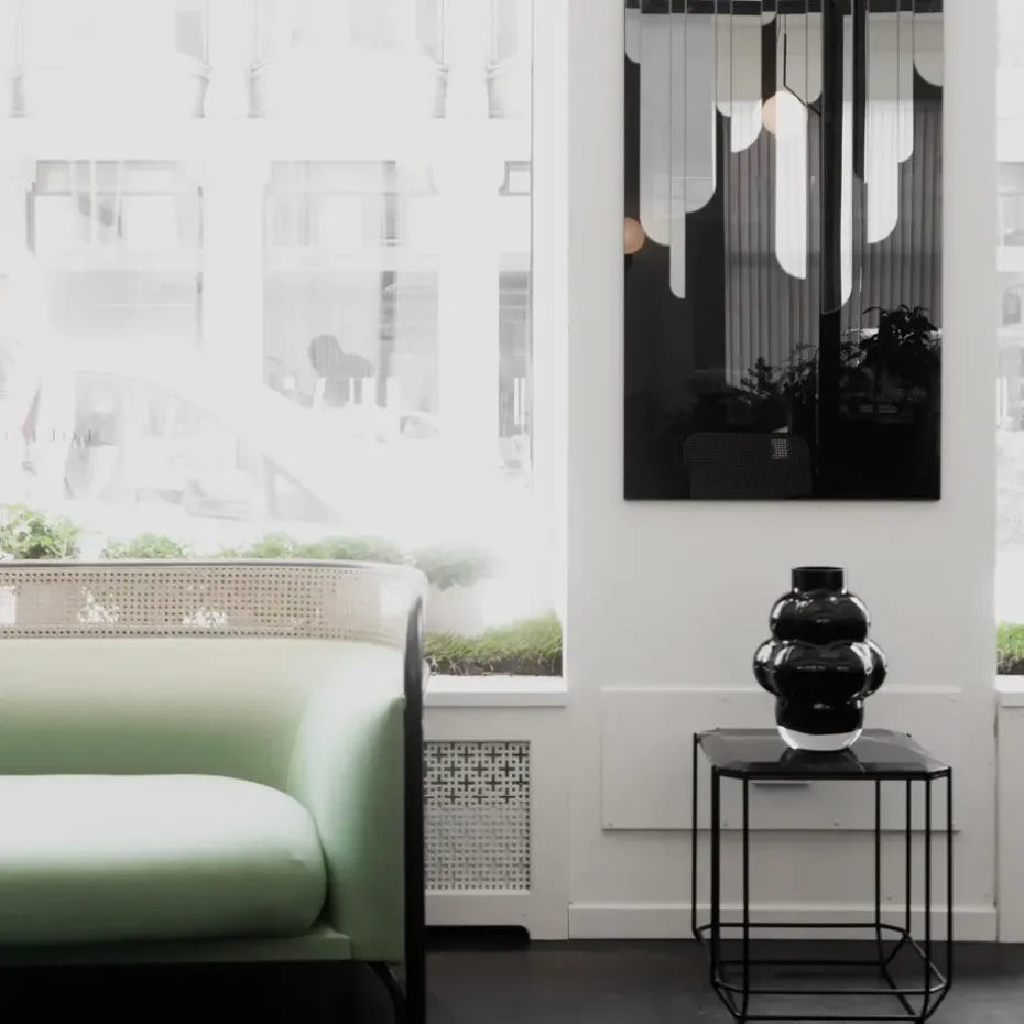 Jarrón 04 Balloon 32 cm, negro