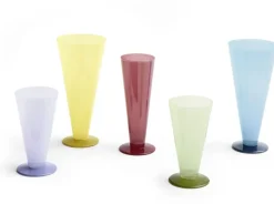 Jarrón Conical, Rose-dark red, medium