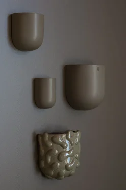 Maceta colgante de pared Cut dust, Medium 15 cm