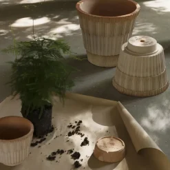 Maceta con plato Atlas raw, Rosa, Ø18 cm