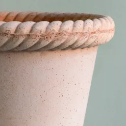 Maceta Emilia 16 cm, Rosa