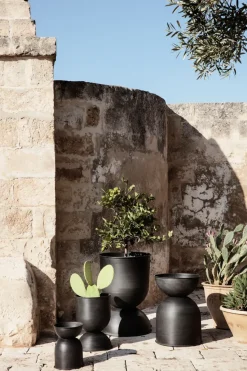 Maceta Hourglass grande Ø50 cm, negro-gris oscuro