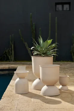 Maceta Hourglass pequeña Ø30 cm, Cashmere