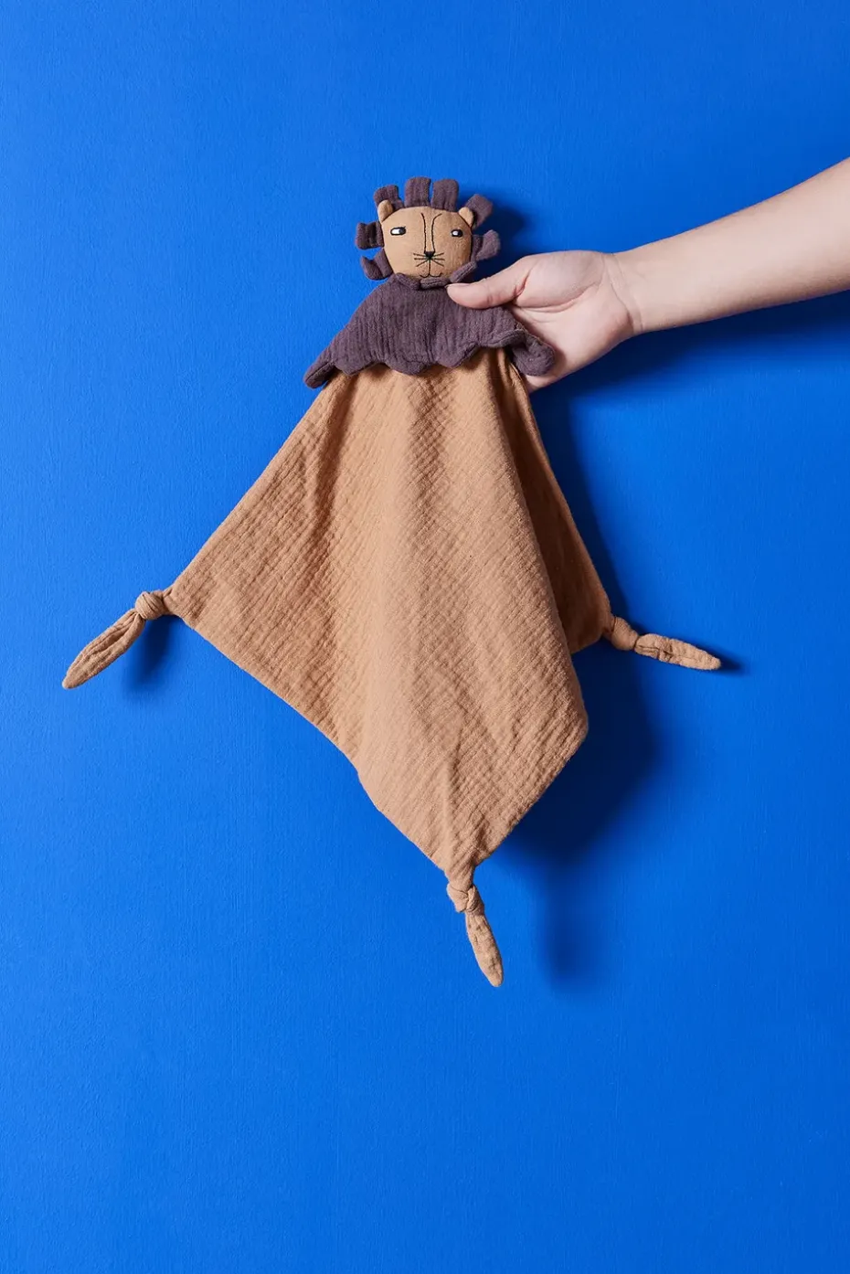 Manta con peluche Lobo Lion 40x40 cm, Caramel