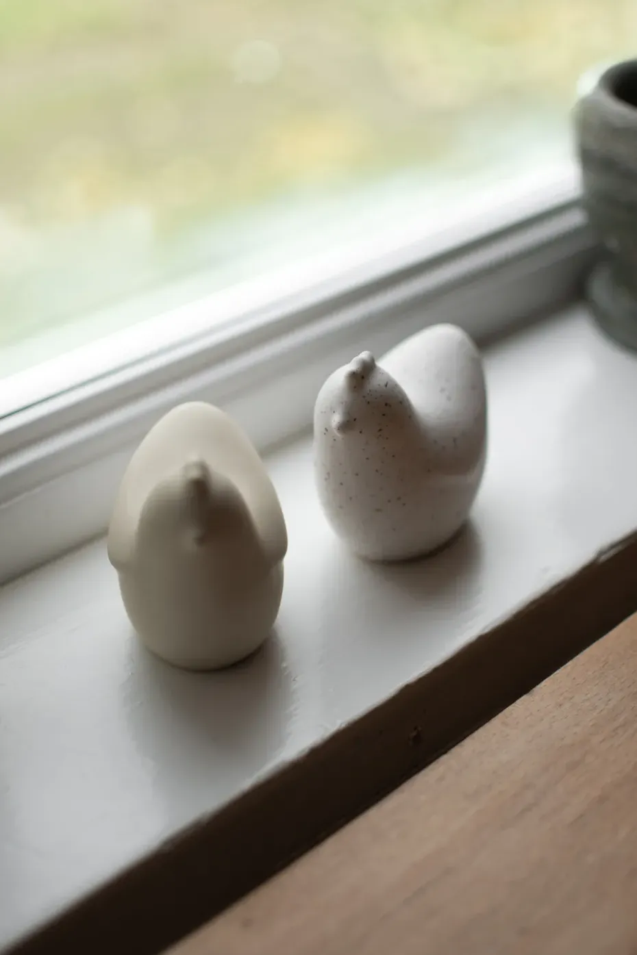 Mini hens 8 cm, White dot