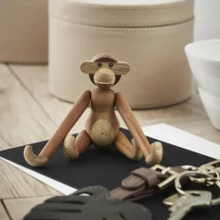 Mono mini Kay Bojesen, Teca-madera de limba