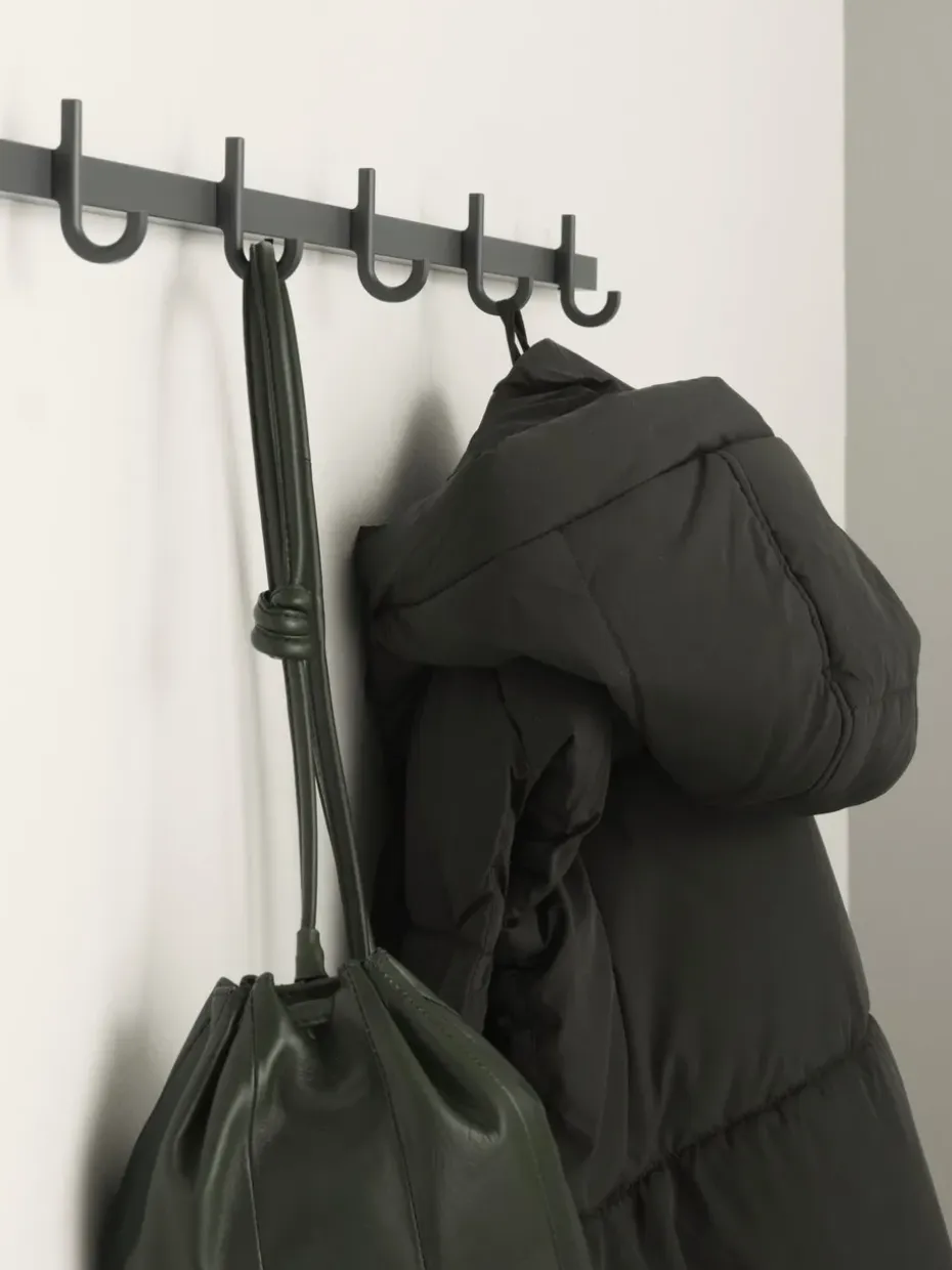 Perchero con pomos Relief medium 82 cm, Gris